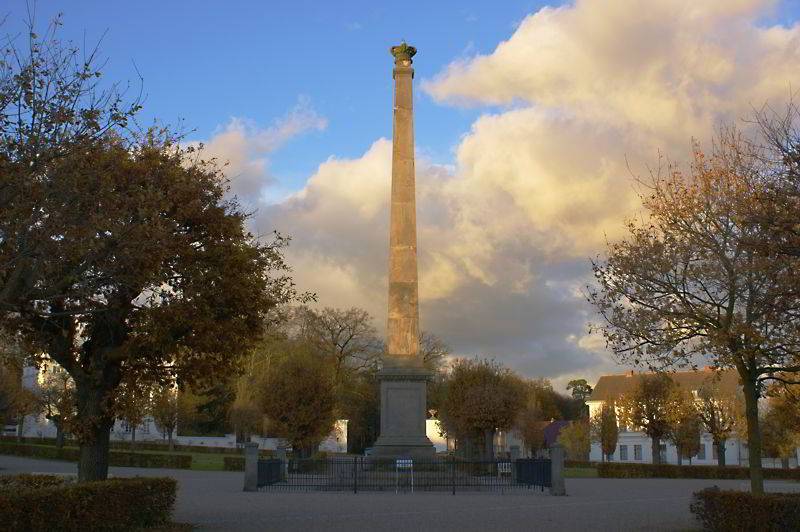 Obelisk auf dem Circus in Putbus