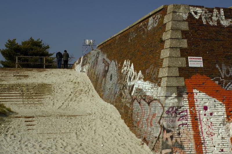 Strandtreppe an der Roten Mauer am KDF-Bad