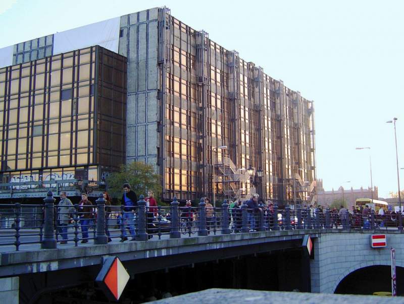 Die Volkskammer im Palast der Republik