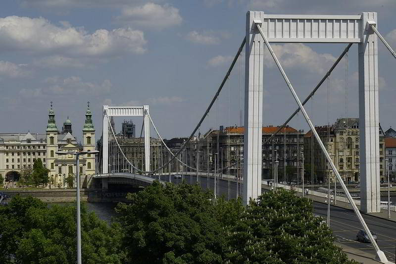 Elisabethbrücke in Budapest