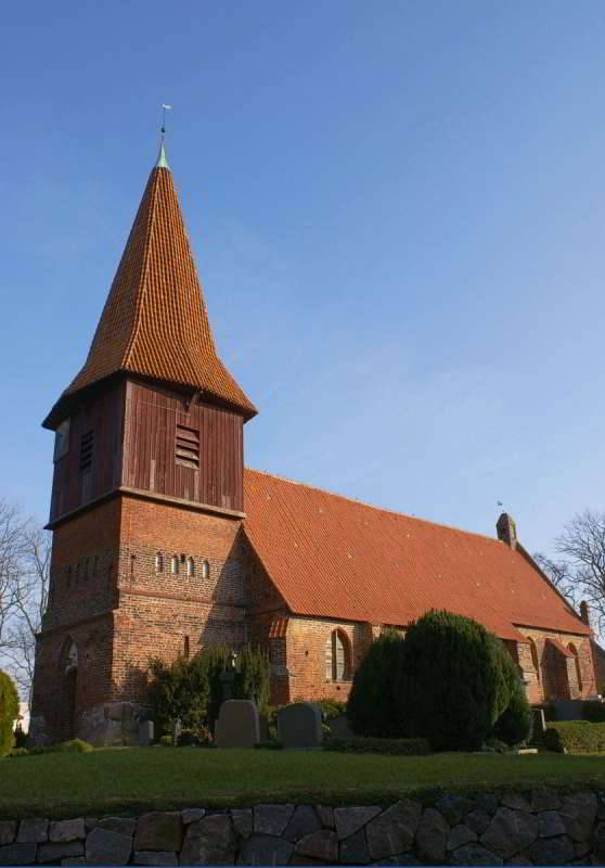 Kirche Altefähr auf Rügen