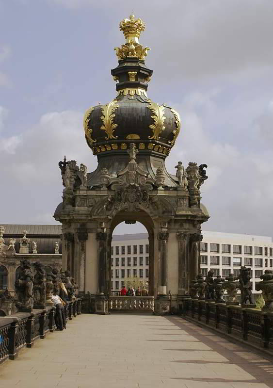 Kronentor am Zwinger Dresden
