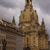Fotografie: Die Farben des Sandsteins an der Frauenkirche Dresden