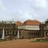 Fotografie: Zwingerhof mit Glockenpavillon Dresden