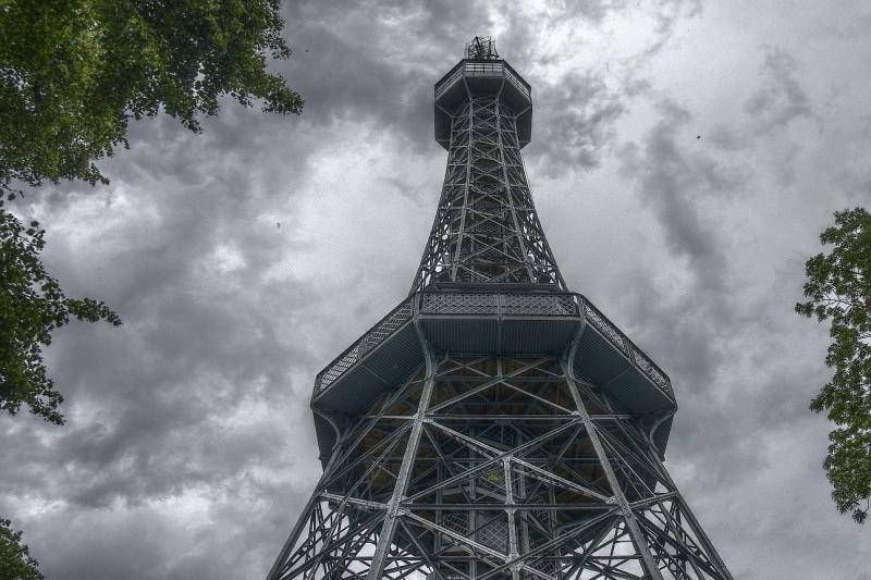 Der alte Prager Fernsehturm