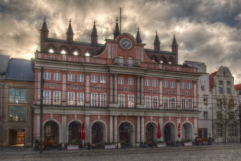 Rathaus Rostock am Morgen