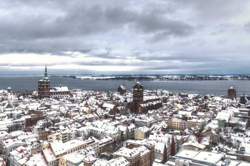 Stralsunder Altstadt im Winter von oben