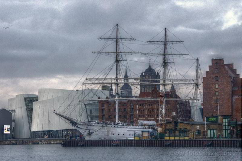 Der Stralsunder Hafen im Winter