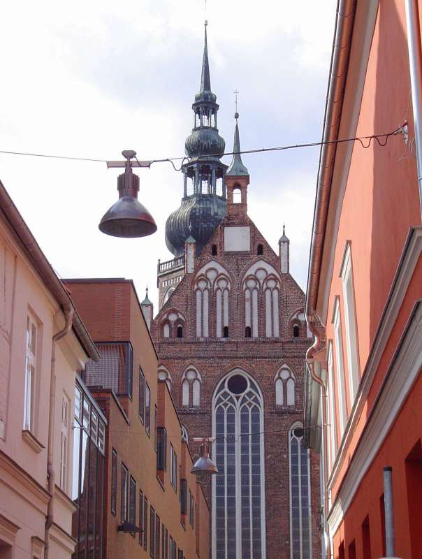 Greifswald - Die Ostfassade des Doms