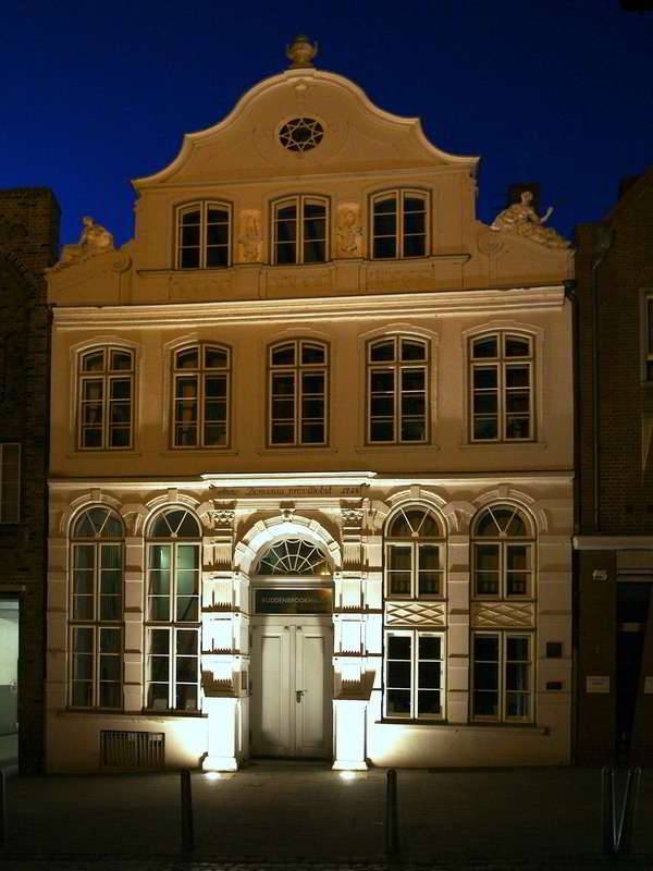 Buddenbrookhaus in Lübeck bei Nacht
