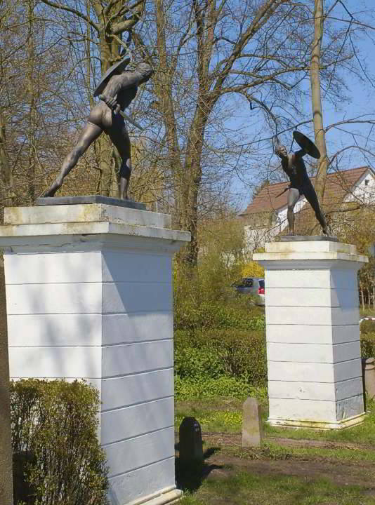 Parkwächter am Schlosspark in Putbus