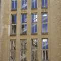 Fotografie: Bröckelnde Fassaden an den Treppenhäusern