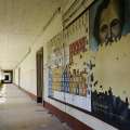 Fotografie: Verfall der ehemaligen Schule in Prora