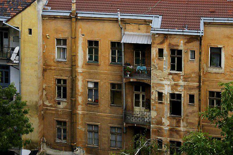 Altes Hinterhaus in Prag