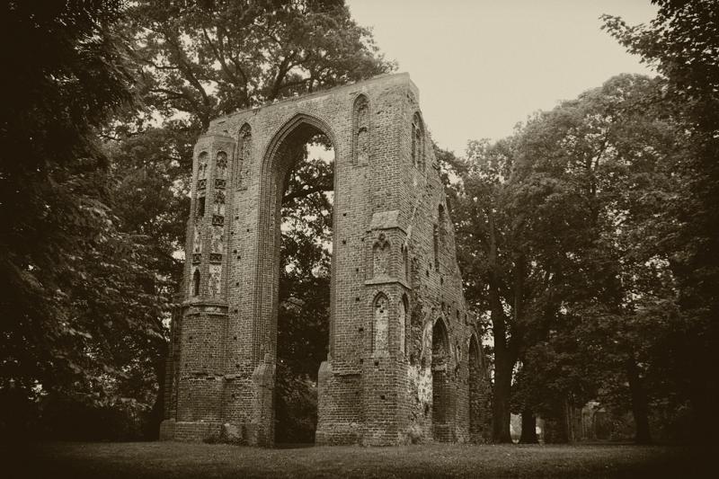 Kirchenruine im Kloster Eldena Greifswald