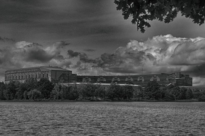 Nürnberg - Kongresshalle von Osten