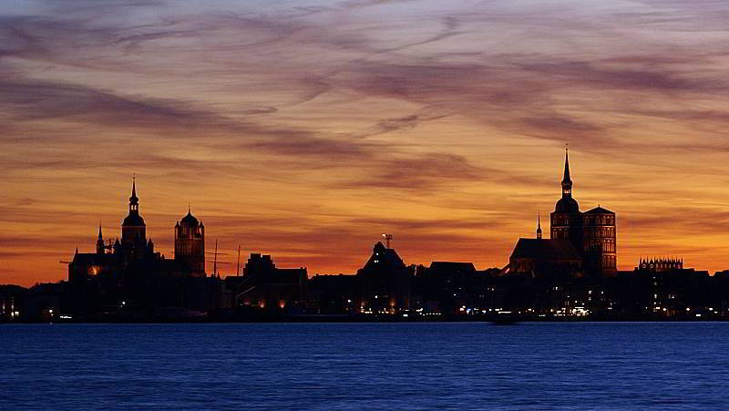 Abendrot über Stralsund