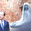 Fotografie: Francoise Hollande in Stralsund